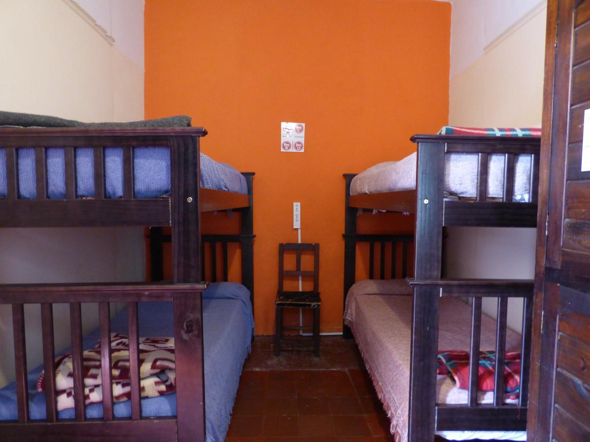Las Rejas Hostel Сальта Екстер'єр фото