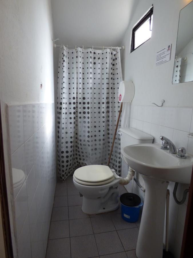 Las Rejas Hostel Сальта Екстер'єр фото