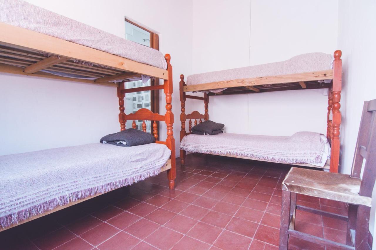 Las Rejas Hostel Сальта Екстер'єр фото