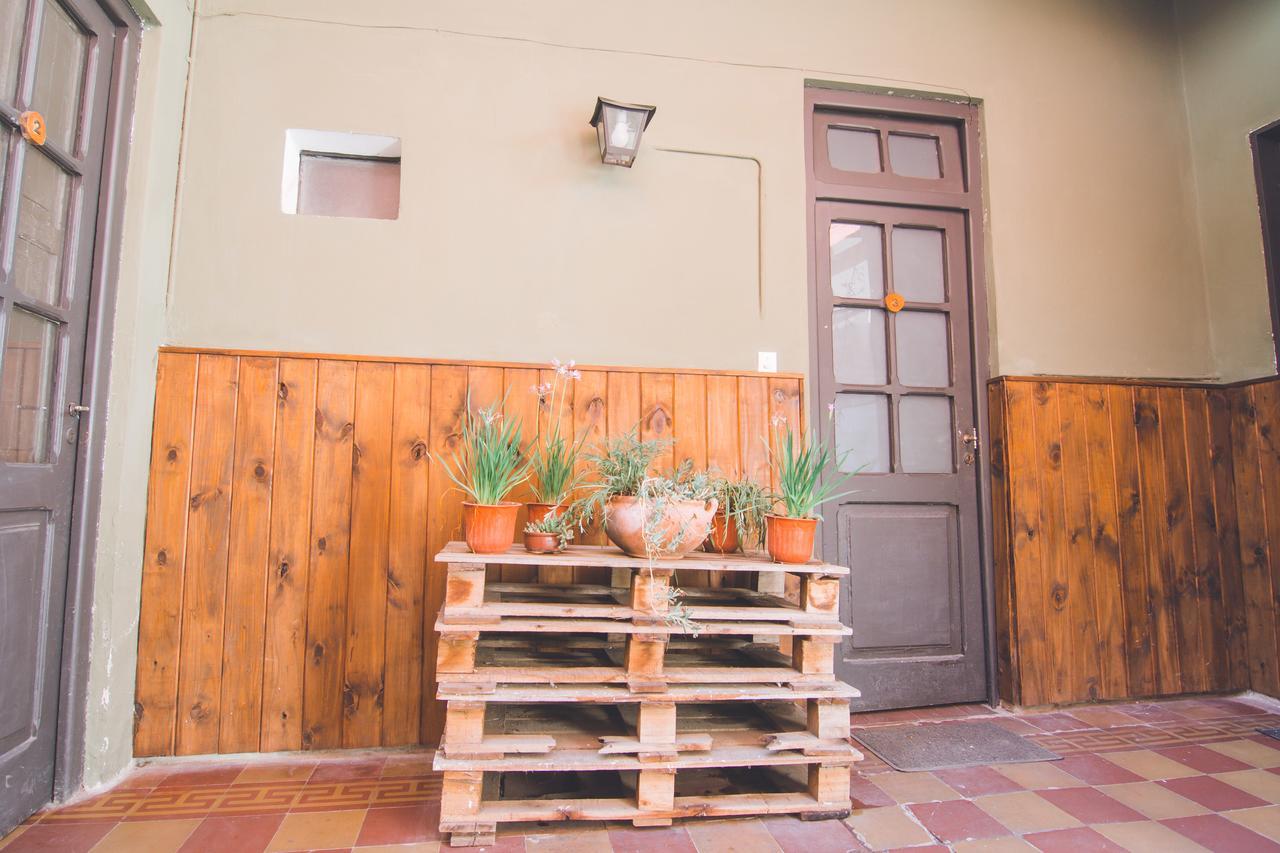 Las Rejas Hostel Сальта Екстер'єр фото